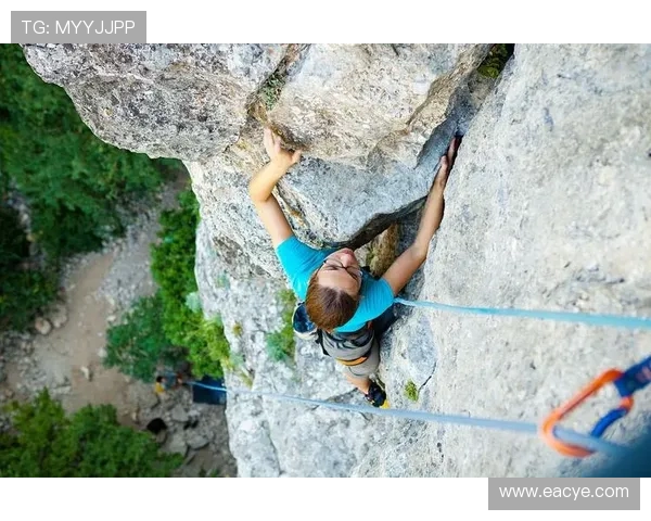 广州攀岩队聚焦速度挑战探索攀岩运动的新高度与新方向