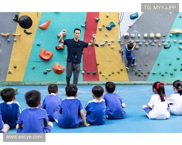 深圳攀岩队防反策略分析与比赛表现的得失总结