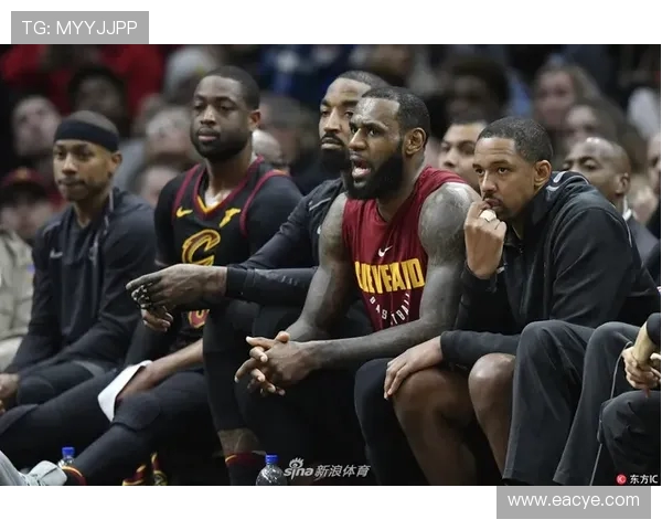 2020年NBA季后赛火箭与雷霆激战823的精彩瞬间与战术分析