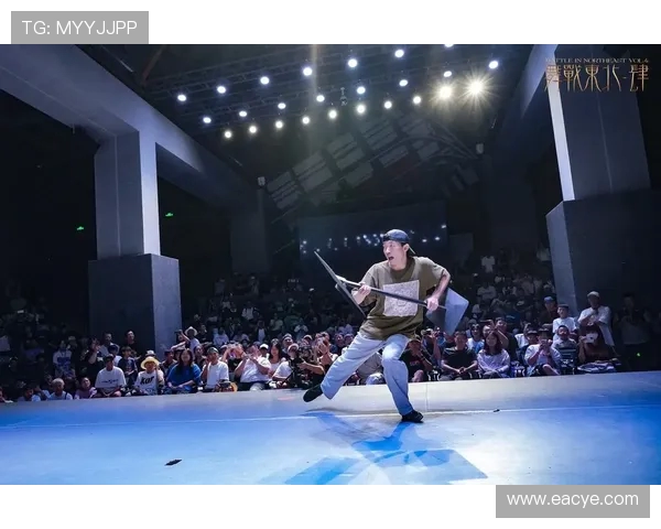 黄敏独家分享街舞心得与技巧探讨助你舞出自我风格