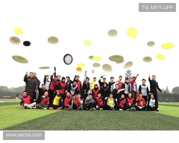 广州飞盘队在飞盘配合排行榜中荣登第九名展现出强大实力与团队合作精神